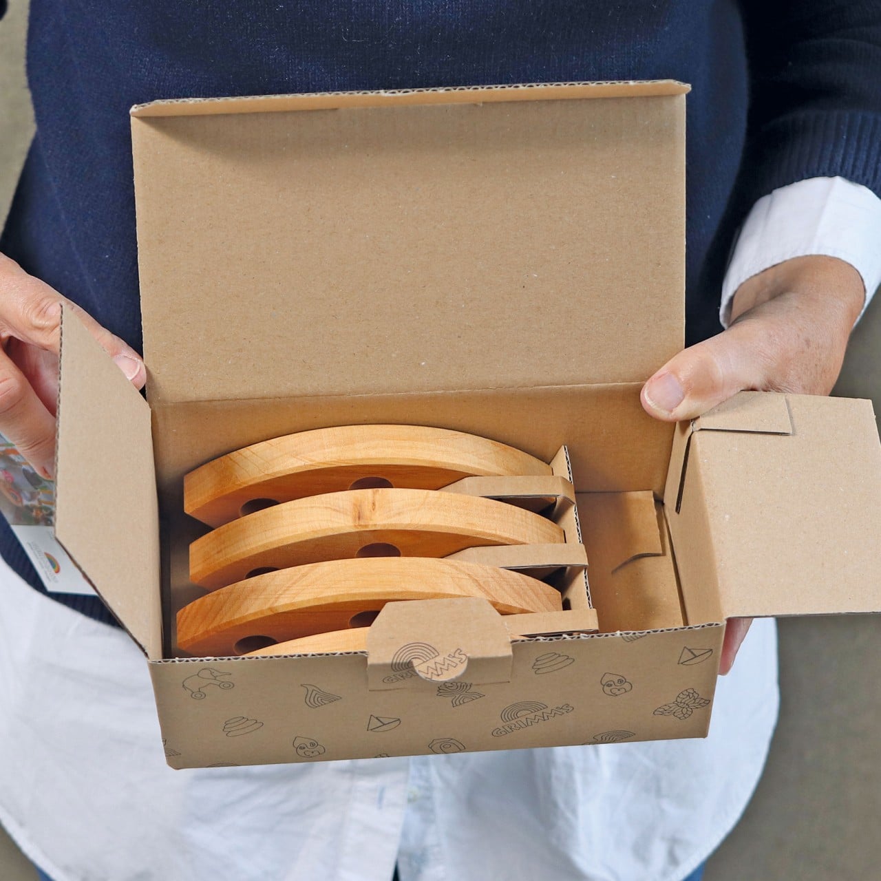 Grimms - Small Celebration Ring Natural 2