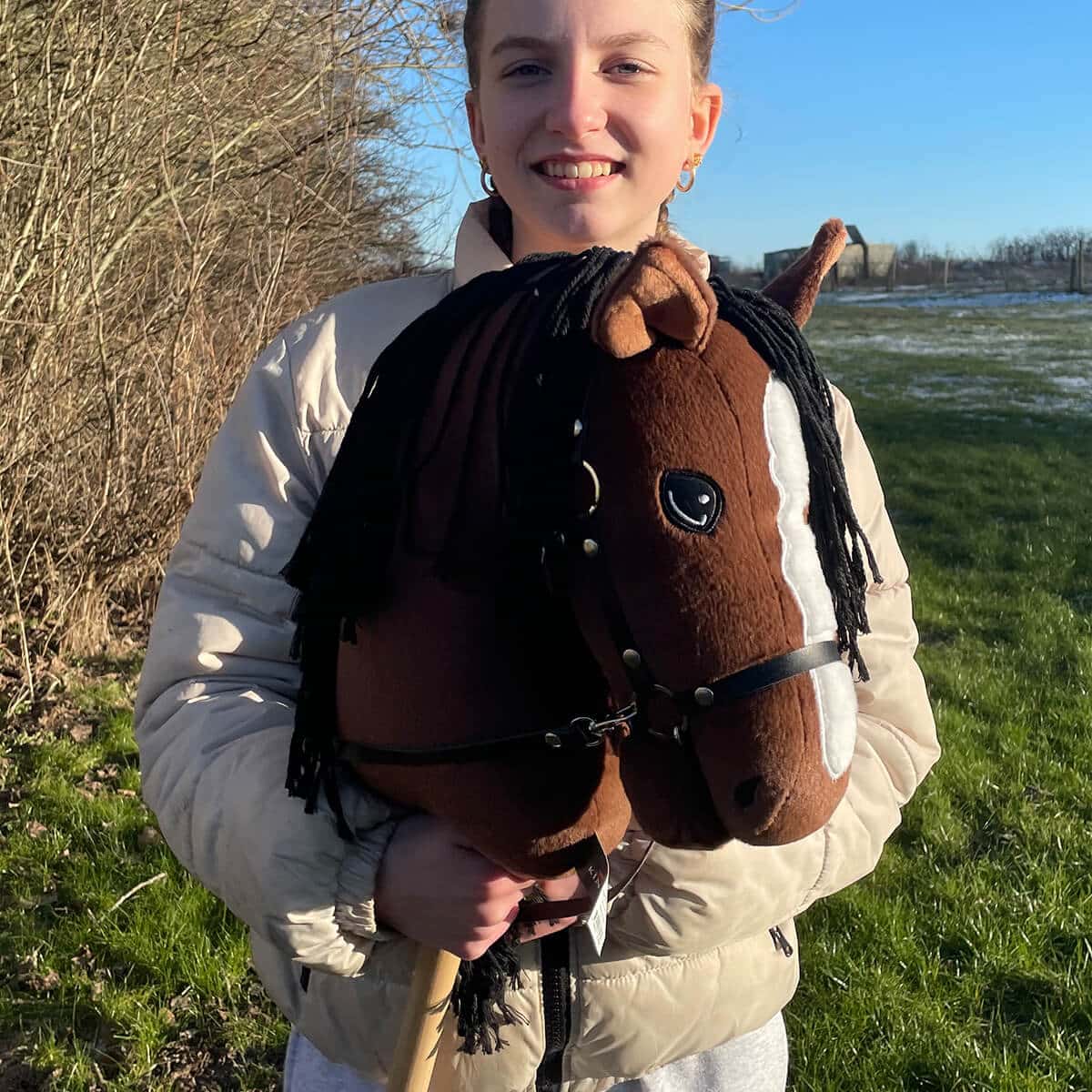 Kæphest - Kinnerups Lady Alba Brun