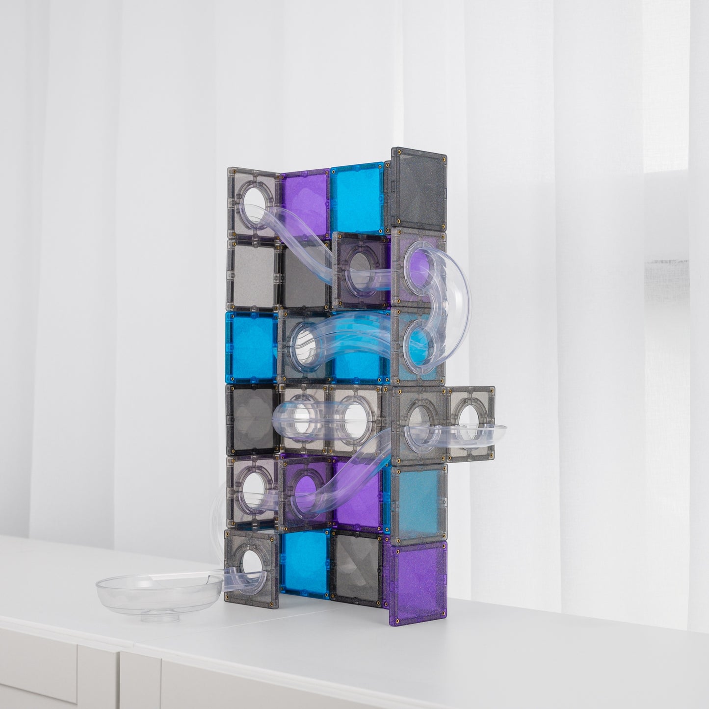 Connetix Ball Run Galaxy Pack – 61 dele med lysbolde og glitterfliser