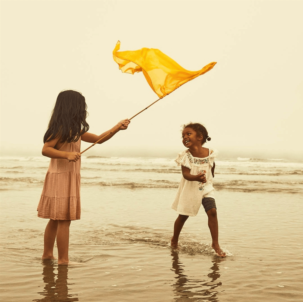 Sarahs Silks Legesilke 53 x 53 cm - Guld 2