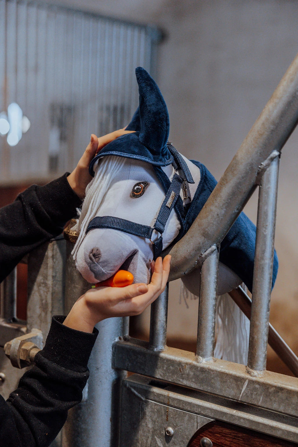 byASTRUP – Dækken og Hut, Navy