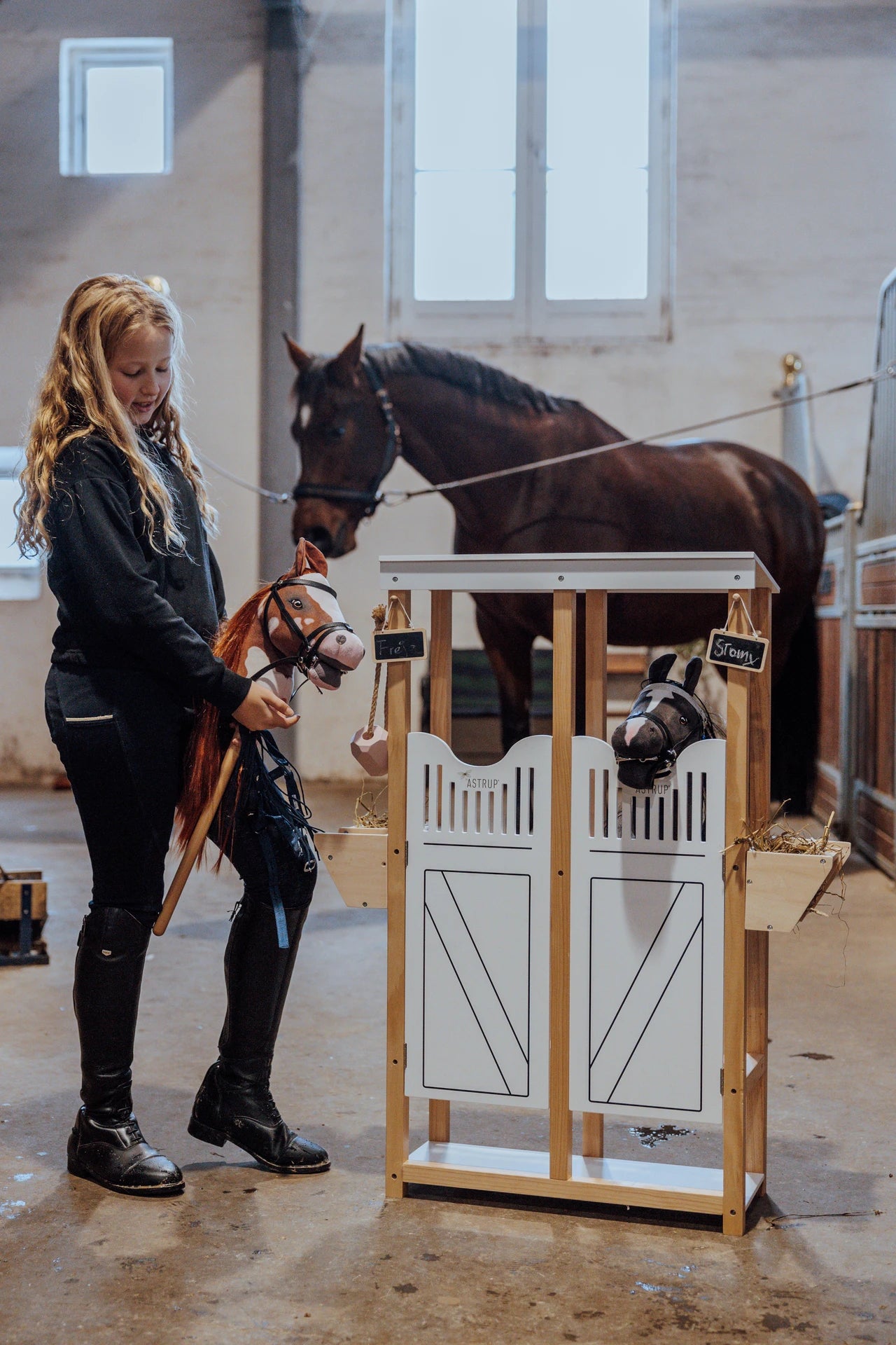 byASTRUP – Hestestald til 2 Kæpheste