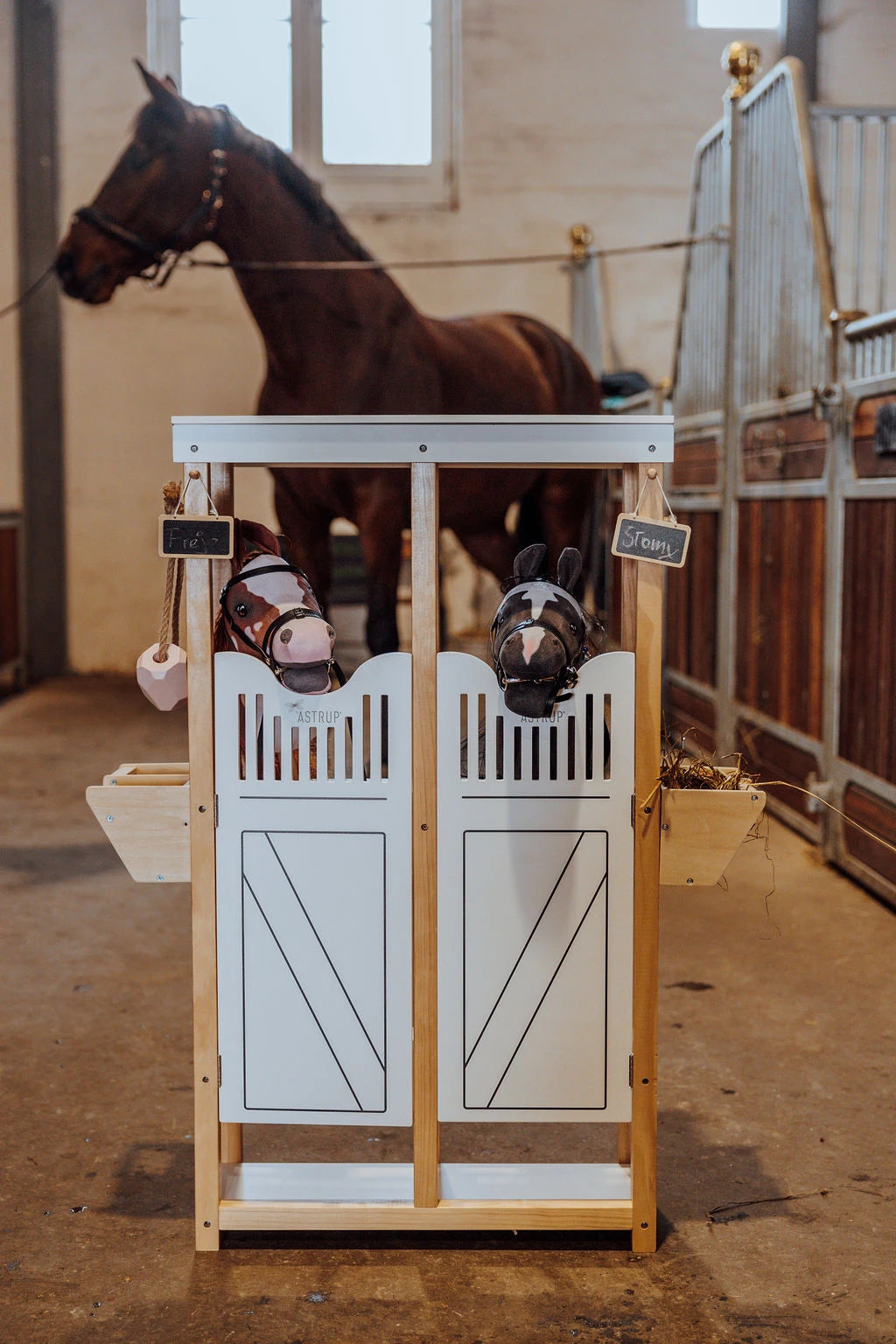 byASTRUP – Hestestald til 2 Kæpheste