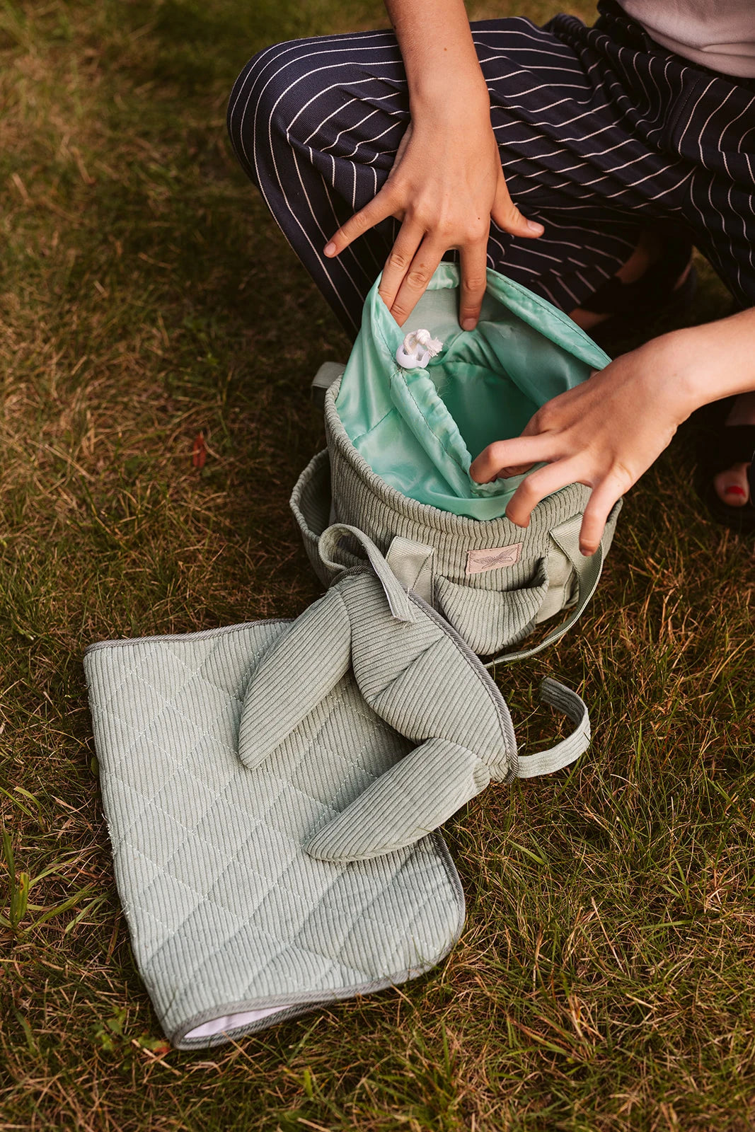 byASTRUP – Sadelunderlag og Hut, Grøn