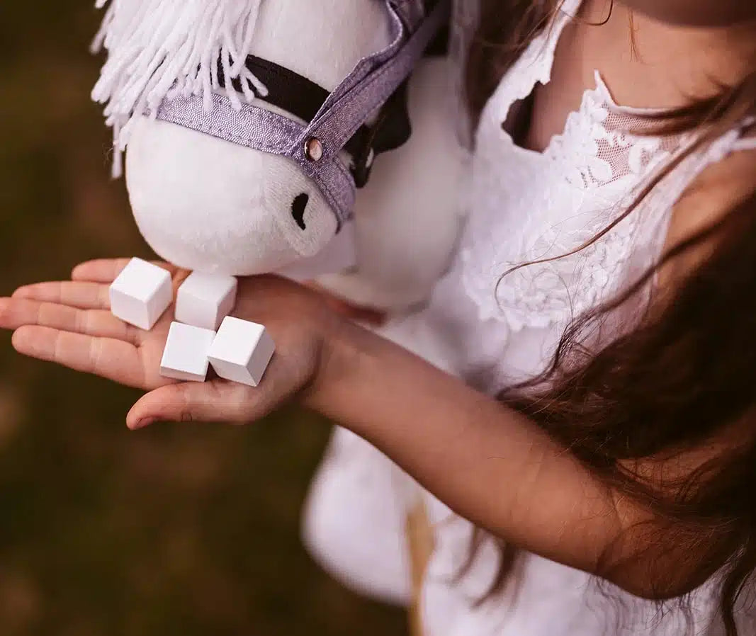 byAstrup - Fodersæt til kæpheste